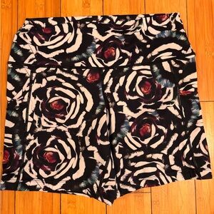Constantly Varied Gear Black and White Floral Bike Shorts